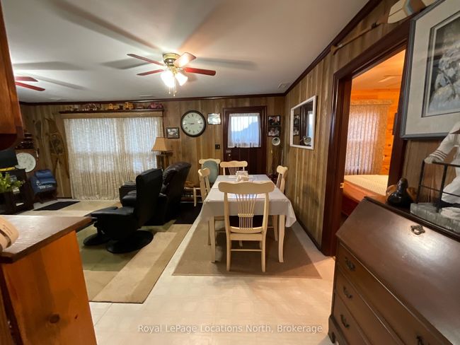 345 Doe Lake Rd, House other with 4 bedrooms, 1 bathrooms and 8 parking in Katrine ON | Image 12