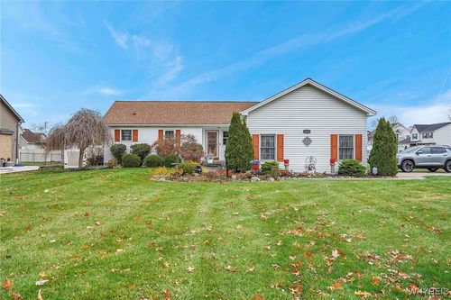 3039 Baseline Rd, Grand Island, NY, 14072-1382 | Card Image