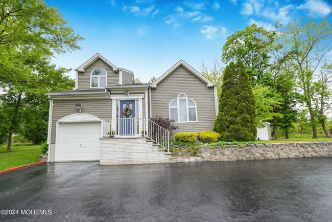 175 State Route 34, House other with 3 bedrooms, 3 bathrooms and null parking in Holmdel NJ | Image 4