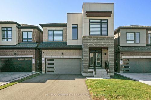 49 Conductor Ave, Stouffville, ON, L4A4X5 | Card Image