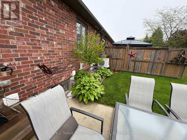 UNIT-18 - 18 The Way, Townhouse with 2 bedrooms, 3 bathrooms and 2 parking in Goderich ON | Image 32