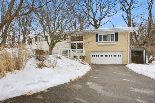 3801 Greenfield Rd, Allison Park, PA, 15101-3338 | Card Image