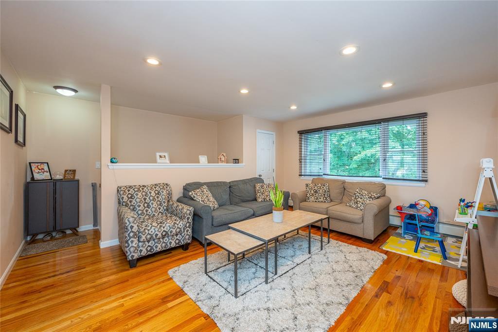 Residential in Wayne 2