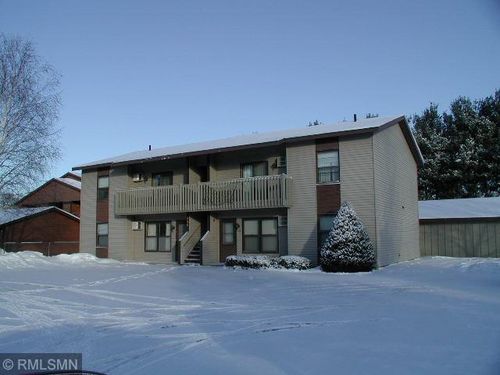 b-325 W 9th St, NEW RICHMOND, WI, 54017-1643 | Card Image