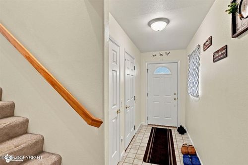 2511 Eleusis Cir, Anchorage, AK, 99502-4634 | Card Image