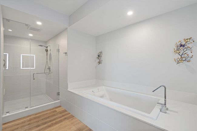 103 - 209 Holokahiki Ln, Condo with 3 bedrooms, 3 bathrooms and null parking in Kihei HI | Image 31