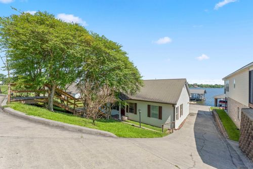 6350 False River Rd, Oscar, LA, 70762-6513 | Card Image