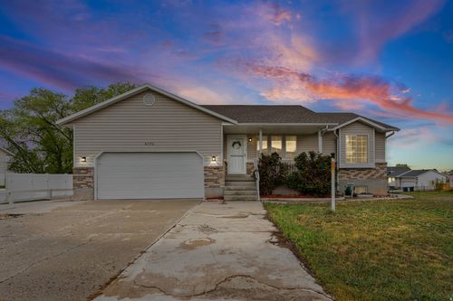 6370 W Settlers Point Dr, West Valley City, UT, 84128-6930 | Card Image