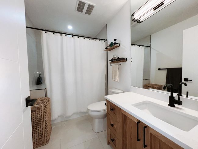 52 Patterson Cres Sw, House other with 5 bedrooms, 4 bathrooms and 4 parking in Calgary AB | Image 26