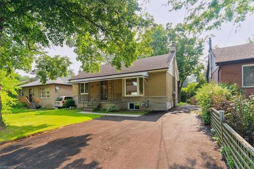 lower-129 W 32nd St, Hamilton, ON, L9C5H1 | Card Image