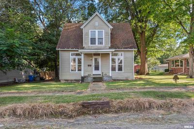 548 W Jefferson Street, House other with 3 bedrooms, 1 bathrooms and null parking in Petersburg IL | Image 1