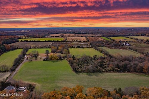 170174 W Millstream Road, Cream Ridge, NJ, 08514 | Card Image