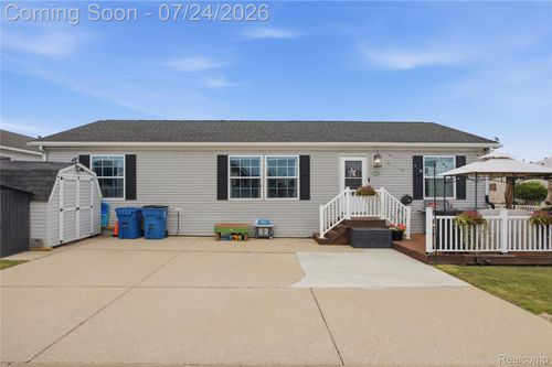 16206 Lancaster Way, Holly, MI, 48442-9638 | Card Image