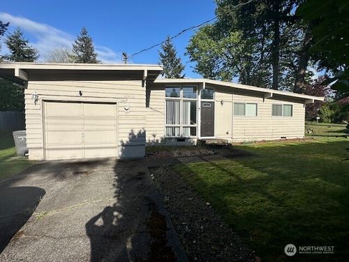 30816 8th Ave S, Federal Way, WA, 98003-4701 | Card Image