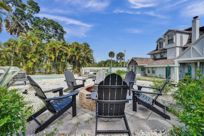 502 Rambling Drive Cir, House other with 5 bedrooms, 3 bathrooms and null parking in Wellington FL | Image 41