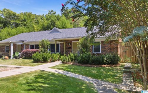 2621-2621 Woodfern Ct, HOMEWOOD, AL, 35209-1703 | Card Image