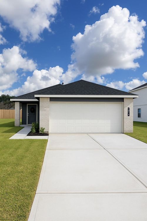 1017 Bluegill Ln, Alvin, TX, 77511-3168 | Card Image