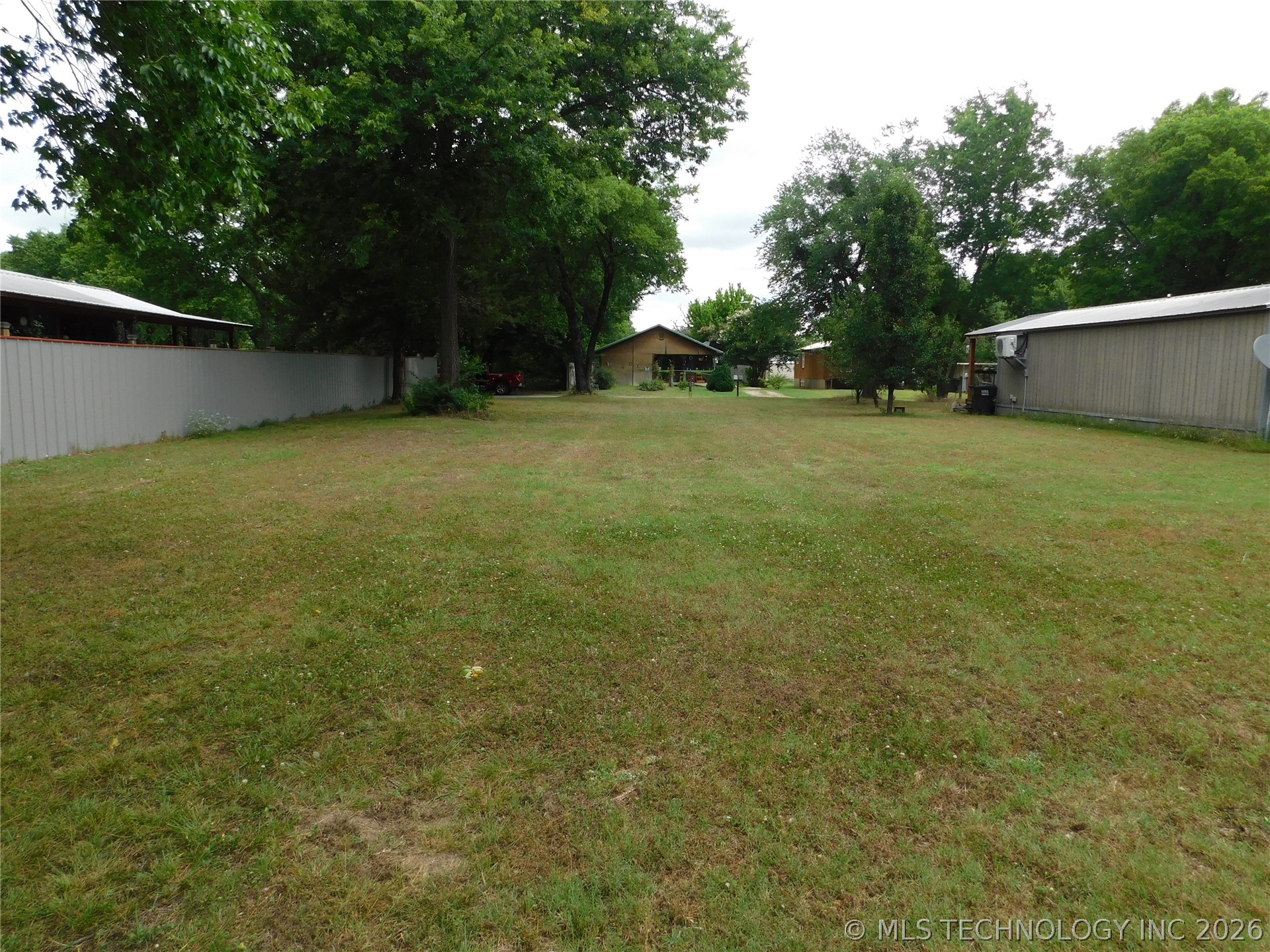 Land in Wilson 2