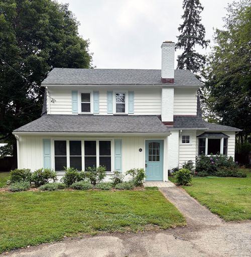 46 Old Rd, Westport, CT, 06880-4141 | Card Image