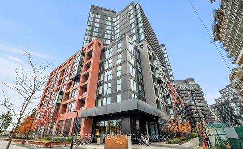 807-8 Tippett Rd, North York, ON, M3H0E7 | Card Image