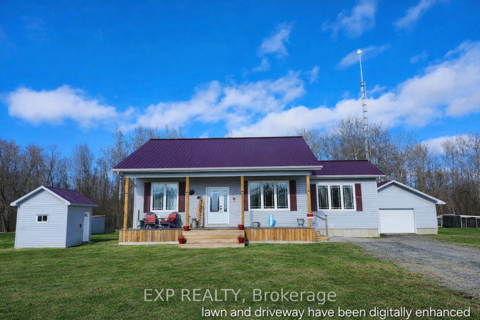 Residential in South Dundas 3