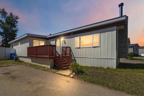336 Grenfell Cres, Fort Mcmurray, AB, T9H2M9 | Card Image