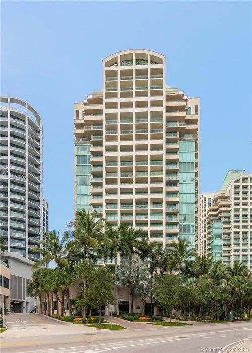 303-3400 Sw 27th Ave, Miami, FL, 33133-5307 | Card Image