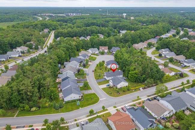 4 Red Maple Crt, House other with 3 bedrooms, 2 bathrooms and 4 parking in Gravenhurst ON | Image 40