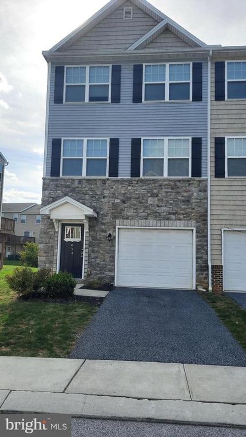 834 Admirals Quay Dr, MECHANICSBURG, PA, 17050-2670 | Card Image