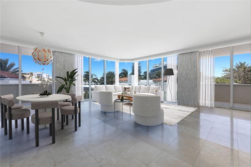 apt-405-300 S Pointe Dr, Miami Beach, FL, 33139-7339 | Card Image
