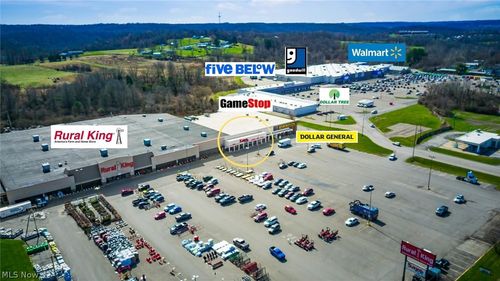 2772 Maysville Pike, Zanesville, OH, 43701-8082 | Card Image