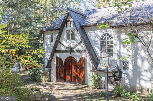 132 E Dark Hollow Road, PIPERSVILLE, PA, 18947 | Card Image