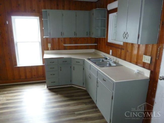 605 E 7 Th St, House other with 1 bedrooms, 1 bathrooms and null parking in Manchester OH | Image 15