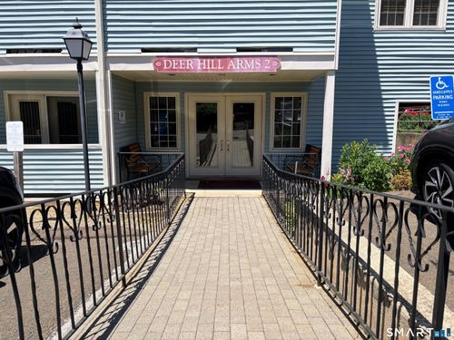 205-136 Deer Hill Ave, Danbury, CT, 06810-2702 | Card Image