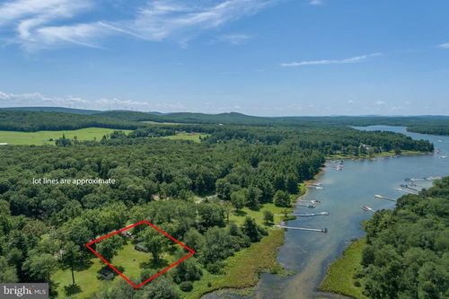 2043 Green Glade Rd, SWANTON, MD, 21561-2189 | Card Image