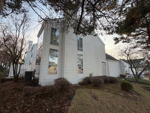 428 Country Lane Ct, Wauconda, IL, 60084-2915 | Card Image