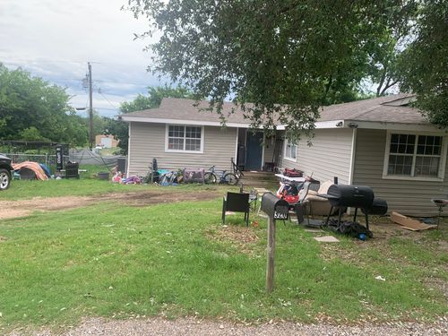 320 Hiawatha, Quinlan, TX, 75474-6442 | Card Image