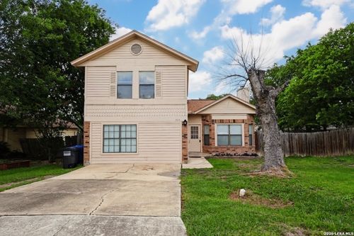 227 Burlington Dr, San Antonio, TX, 78245-1124 | Card Image