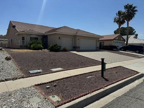 14415 Schooner, Helendale, CA, 92342 | Card Image