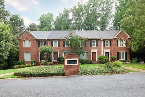 1211 Whitlock Ridge Dr Sw, Marietta, GA, 30064-5415 | Card Image