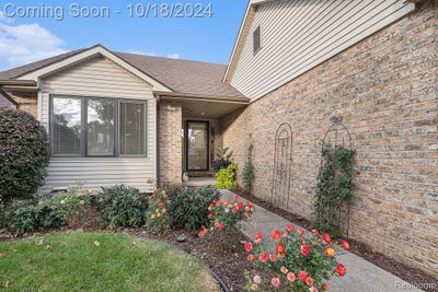 25 - 8309 Butternut Court, Condo with 2 bedrooms, 3 bathrooms and null parking in Grand Blanc Twp MI | Image 2