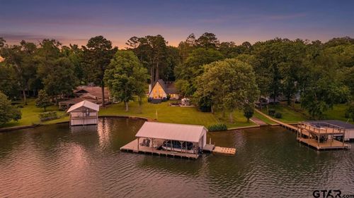 404 County Road 3133, Jacksonville, TX, 75766-5617 | Card Image