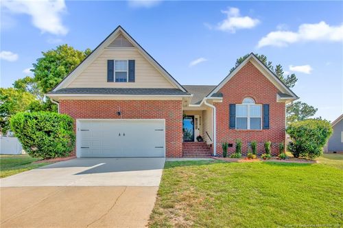 4114 Batesburg Dr, Hope Mills, NC, 28348-1952 | Card Image