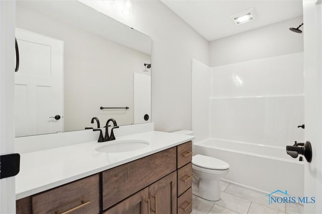 105 Kinloch Drive, House other with 4 bedrooms, 4 bathrooms and 2 parking in Perrysburg OH | Image 35