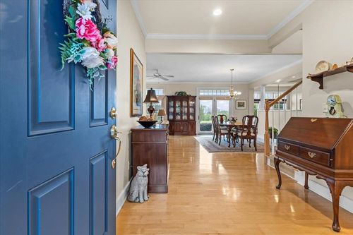 99 Fairway Dr, South Burlington, VT, 05403-5837 | Card Image