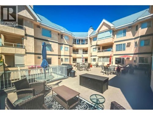 307-374 Winnipeg St, Penticton, BC, V2A5M5 | Card Image