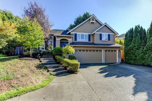 20019 27th Dr Se, Bothell, WA, 98012-3604 | Card Image