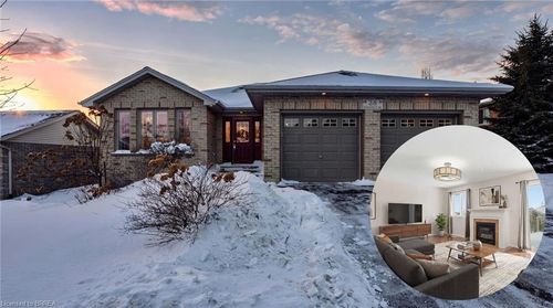 28 Mansfield Dr, St George, ON, N0E1N0 | Card Image