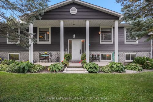 1029 Main St W, Drayton, ON, N0G2K0 | Card Image