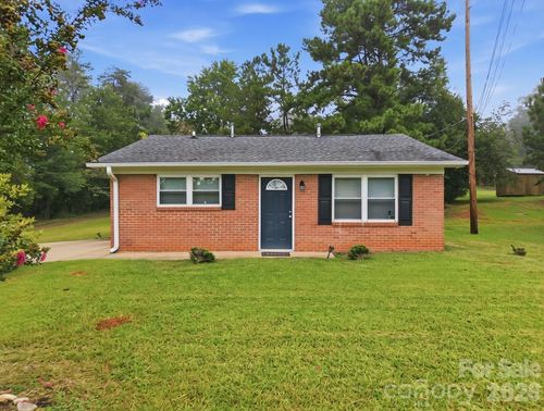 209 Roberson Rd, Forest City, NC, 28043-2756 | Card Image